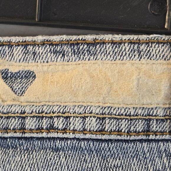 Bongo Jeans Distressed 3 Low Rise Flare Leg Embroidered Pockets Vintage 28x29" - Picture 6 of 9